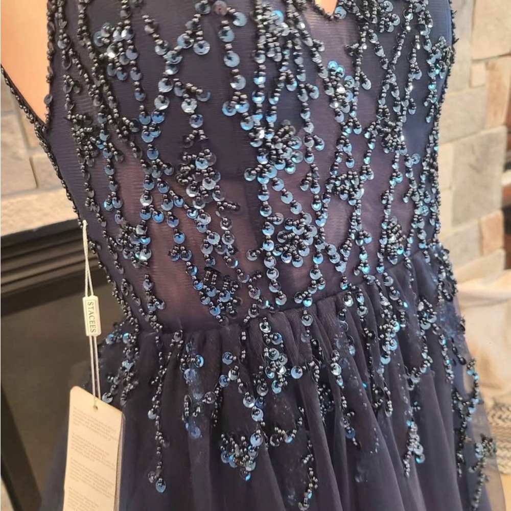Prom dress - Picture 5 of 6